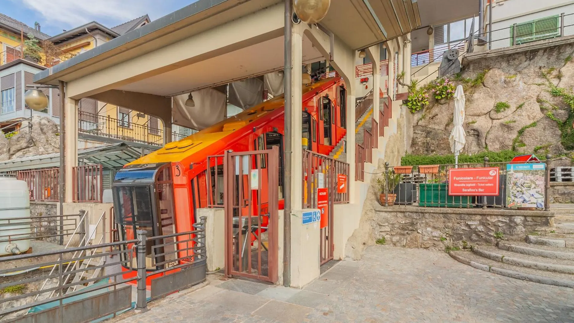 Casa Panorama Brunate Itálie